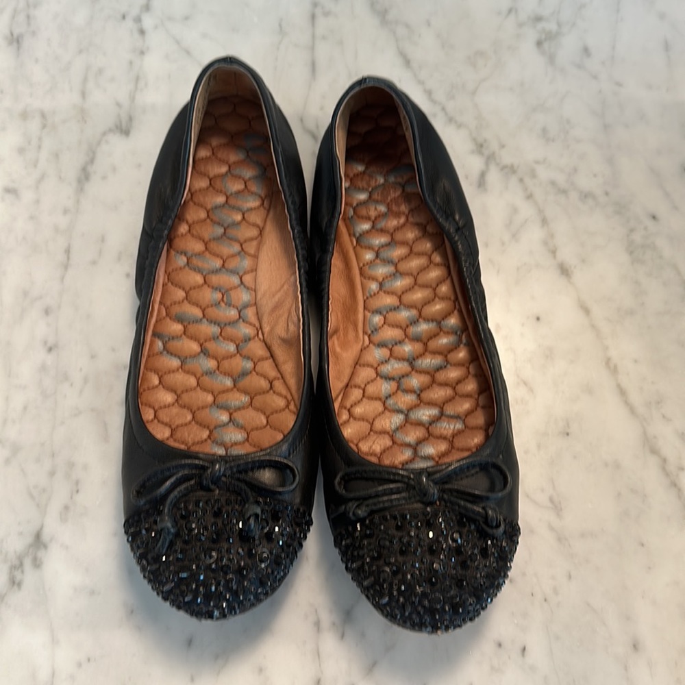 Women's Sam Edelman Beatrix Black Leather Cap Toe Studded Ballet Flats.